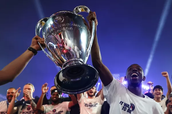 Paris Saint-Germain’s Ousmane Dembele holds the trophy at Parc des Princes stadium, in Paris, Sunday, May 31, 2026, during a special event organized to celebrate with supporters after their victory over Arsenal FC in the UEFA Champions League soccer final. (Franck Fife/Pool Photo via AP) Paris Saint-Germain’s Ousmane Dembele holds the trophy at Parc des Princes stadium, in Paris, Sunday, May 31, 2026, during a special event organized to celebrate with supporters after their victory over Arsenal FC in the UEFA Champions League soccer final. (Franck Fife/Pool Photo via AP)