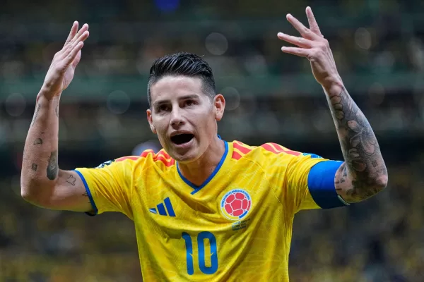 Colombia’s James Rodriguez (10) reacts during the World Cup Group K soccer match between Colombia and Congo in Zapopan, near Guadalajara, Mexico, Tuesday, June 23, 2026. (AP Photo/Natacha Pisarenko)
Associated Press/LaPresse
Only Italy and Spain Colombia’s James Rodriguez (10) reacts during the World Cup Group K soccer match between Colombia and Congo in Zapopan, near Guadalajara, Mexico, Tuesday, June 23, 2026. (AP Photo/Natacha Pisarenko)
Associated Press/LaPresse
Only Italy and Spain