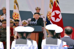 In this photo provided Wednesday, June 24, 2026, by the North Korean government, its leader Kim Jong Un, center, speaks during a commissioning ceremony of its destroyer Choe Hyon at the port in Nampo Tuesday, June 23, 2026. Independent journalists were not given access to cover the event depicted in this image distributed by the North Korean government. The content of this image is as provided and cannot be independently verified. Korean language watermark on image as provided by source reads: “KCNA” which is the abbreviation for Korean Central News Agency. (Korean Central News Agency/Korea News Service via AP)
Associate Press/ LaPresse
Only Italy and Spain In this photo provided Wednesday, June 24, 2026, by the North Korean government, its leader Kim Jong Un, center, speaks during a commissioning ceremony of its destroyer Choe Hyon at the port in Nampo Tuesday, June 23, 2026. Independent journalists were not given access to cover the event depicted in this image distributed by the North Korean government. The content of this image is as provided and cannot be independently verified. Korean language watermark on image as provided by source reads: “KCNA” which is the abbreviation for Korean Central News Agency. (Korean Central News Agency/Korea News Service via AP)
Associate Press/ LaPresse
Only Italy and Spain