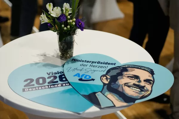 Heart shaped signs showing AfD top candidate Ulrich Siegmund are pictured on a table at an election party of the “Alternative for Germany” (AfD) after the Saxony-Anhalt state elections in Magdeburg, eastern Germany, Sunday, Sept. 6, 2026. (AP Photo/Matthias Schrader)
Associate Press/ LaPresse
Only Italy and Spain Heart shaped signs showing AfD top candidate Ulrich Siegmund are pictured on a table at an election party of the “Alternative for Germany” (AfD) after the Saxony-Anhalt state elections in Magdeburg, eastern Germany, Sunday, Sept. 6, 2026. (AP Photo/Matthias Schrader)
Associate Press/ LaPresse
Only Italy and Spain