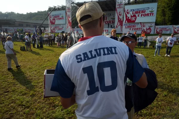 Pontida 2026, il motto è “Non passa lo straniero”. Il terreno scivoloso sotto i piedi di Salvini Pontida 2026, il motto è “Non passa lo straniero”. Il terreno scivoloso sotto i piedi di Salvini
