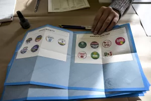 BALLOTTAGGIO ELEZIONI AMMINISTRATIVE 2021
VOTO VOTAZIONI SEGGIO ELETTORALE SEGGI ELETTORALI
SCHEDA SCHEDE BALLOTTAGGIO ELEZIONI AMMINISTRATIVE 2021
VOTO VOTAZIONI SEGGIO ELETTORALE SEGGI ELETTORALI
SCHEDA SCHEDE