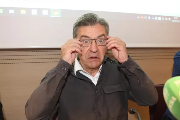 JEAN-LUC MELENCHON POLITICO FRANCESE