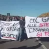 Caro carburanti, la rabbia degli agricoltori torna a infiammare le strade italiane Caro carburanti, la rabbia degli agricoltori torna a infiammare le strade italiane