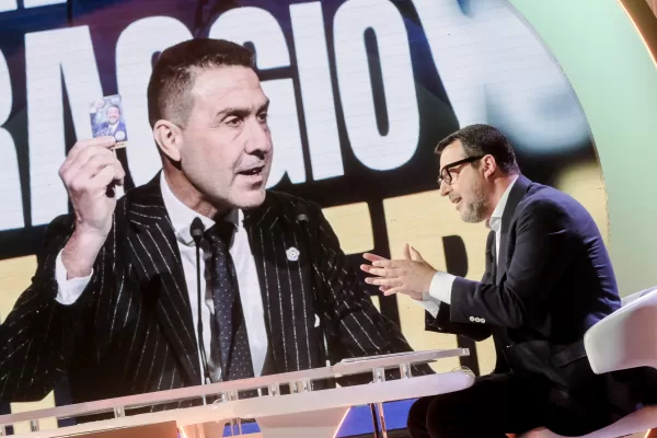 Il segretario della Lega, vice presidente del Consiglio, Ministro dei trasporti Matteo Salvini (sullo schermo Roberto Vannacci) ospite di Bruno Vespa nella trasmissione cinque minuti Rai Uno, a Roma, Mercoledì 07 Aprile 2025 (foto Mauro Scrobogna /LaPresse)
The secretary of the Lega, Deputy Prime Minister, Minister of Transport Matteo Salvini (on the screen Roberto Vannacci) guest of Bruno Vespa in the five-minute broadcast Rai Uno, in Rome, Wednesday April 07 2025 (Photo by Mauro Scrobogna / LaPresse) Il segretario della Lega, vice presidente del Consiglio, Ministro dei trasporti Matteo Salvini (sullo schermo Roberto Vannacci) ospite di Bruno Vespa nella trasmissione cinque minuti Rai Uno, a Roma, Mercoledì 07 Aprile 2025 (foto Mauro Scrobogna /LaPresse)
The secretary of the Lega, Deputy Prime Minister, Minister of Transport Matteo Salvini (on the screen Roberto Vannacci) guest of Bruno Vespa in the five-minute broadcast Rai Uno, in Rome, Wednesday April 07 2025 (Photo by Mauro Scrobogna / LaPresse)
