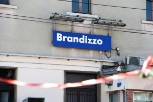 Foto Alberto Gandolfo/LaPresse 31-08-2023 Brandizzo, Italia – Cronaca – tragedia ferroviaria a Brandizzo. Nella foto: stazione di Brandizzo
August 31, 2023 Brandizzo Italy – News –
railway tragedy in Brandizzo. In the photo: Brandizzo station Foto Alberto Gandolfo/LaPresse 31-08-2023 Brandizzo, Italia – Cronaca – tragedia ferroviaria a Brandizzo. Nella foto: stazione di Brandizzo
August 31, 2023 Brandizzo Italy – News –
railway tragedy in Brandizzo. In the photo: Brandizzo station