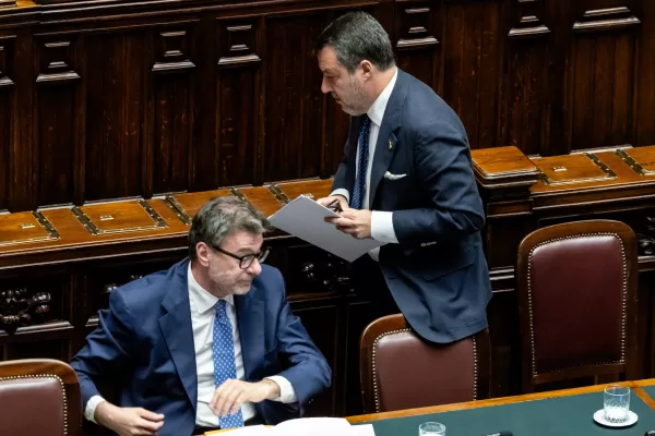 Il Ministro dell’economia Giancarlo Giorgetti, il Ministro dei Trasporti e infrastrutture Matteo Salvini durante lo svolgimento del question time alla Camera dei Deputati a Roma, Mercoledì, 13￼ Maggio 2026  (foto Mauro Scrobogna / LaPresse) 

 MInister of economy Giancarlo Giorgetti,  Minister of Transport and Infrastructure Matteo Salvini in occasion of the question time in the Chamber of Deputies in Rome, Wednesday,   May 13 2026. (Photo by Mauro Scrobogna / LaPresse )