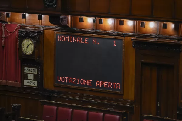 CAMERA DEI DEPUTATI, AULA, COMUNICAZIONI DEL MINISTRO DELL’ECONOMIA GIORGETTI, TABELLONE VOTAZIONE APERTA
