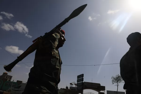 Yemen’s Houthi rebels march during a mobilization campaign in Sanaa, Yemen, Thursday, Sept. 10, 2026. (AP Photo)
Associated Press / LaPresse
Only italy and spain Yemen’s Houthi rebels march during a mobilization campaign in Sanaa, Yemen, Thursday, Sept. 10, 2026. (AP Photo)
Associated Press / LaPresse
Only italy and spain
