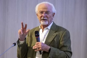 UGO VOLLI DOCENTE UGO VOLLI DOCENTE