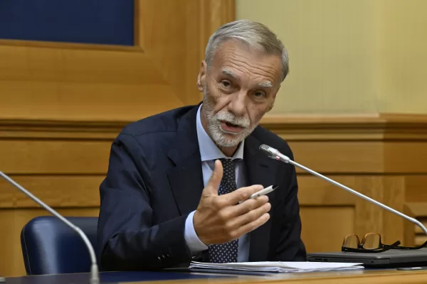 GRAZIANO DELRIO POLITICO