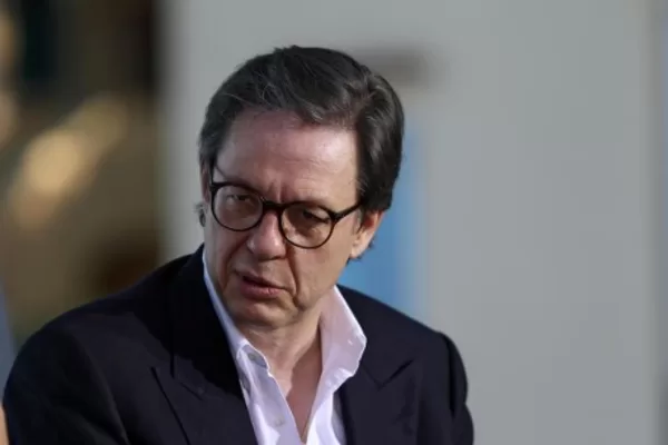 Elezioni in Germania , parla Tobias Piller: “Così l’AfD vuole riscrivere il Paese, nell’Est temono la minaccia di guerra di Putin” Elezioni in Germania , parla Tobias Piller: “Così l’AfD vuole riscrivere il Paese, nell’Est temono la minaccia di guerra di Putin”