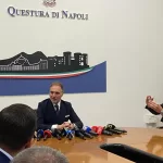 Napoli, il neo questore Lamparelli: “La medicina non è la repressione, pronto ad andare nelle scuole”. Che città trova tra stese, violenza gratuita e pochi agenti